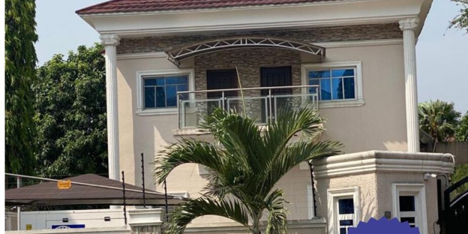 4 Bedroom Duplex with 3 Rooms BQ and Swimming Pool